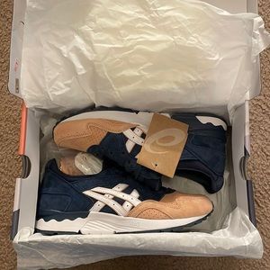 ASICS Gel-lyte V Kith salmon toe